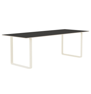 Pöydän jalat: Hiekka, Pöytälevy: Musta linoleumi, vaneri kuva