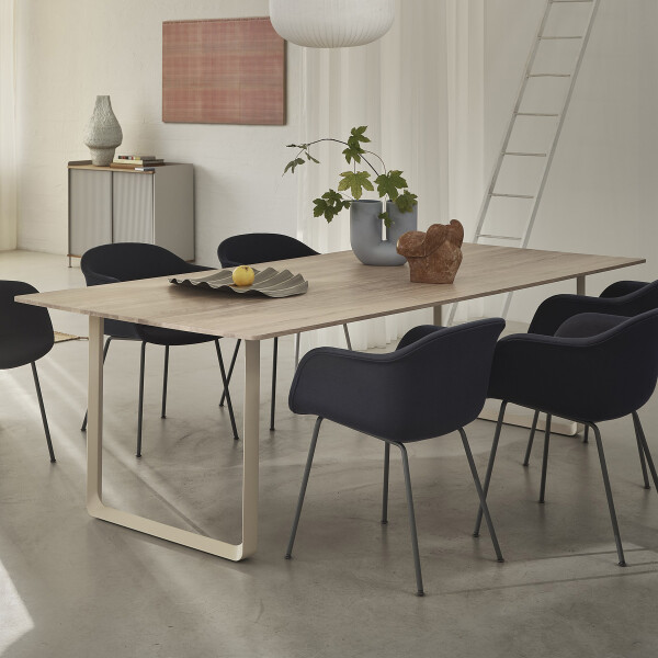 muuto 70 70 255x108 oak sand lifestyle image