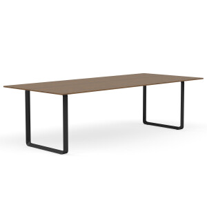 Pöydän jalat: Musta, Pöytälevy: Massiivi savutammi kuva