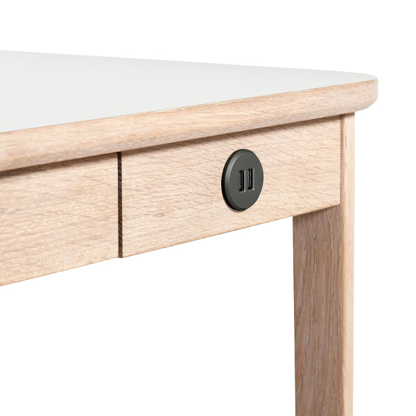 Skovby 131 white oiled oak USB kuva