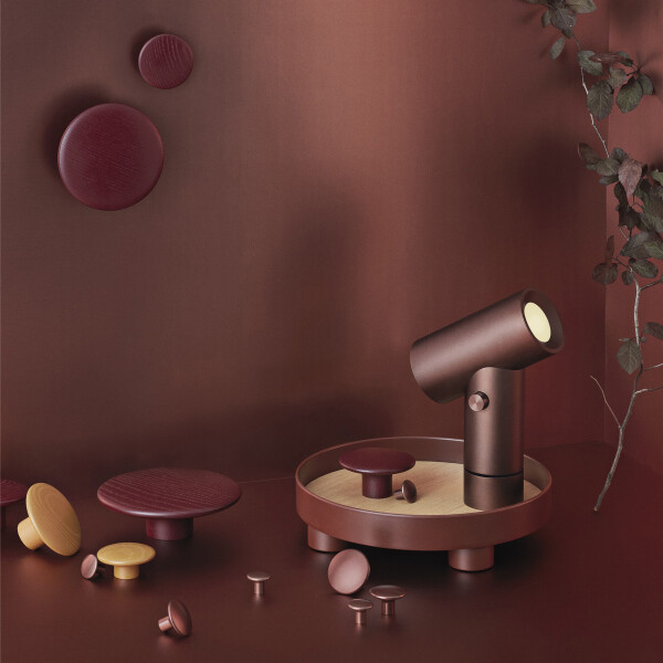Muuto burgundy concept kuva