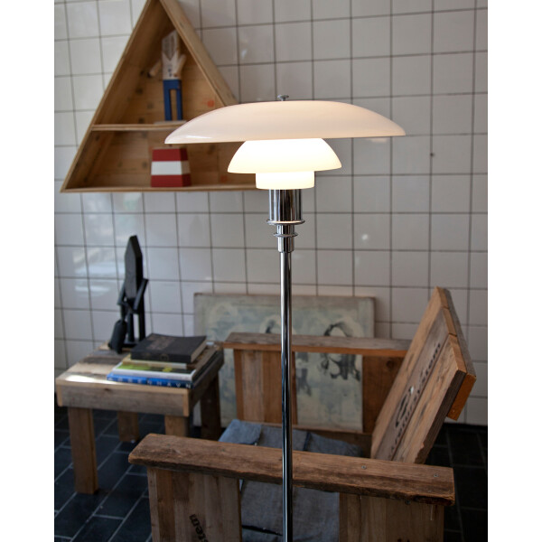 louis poulsen PH 3½-2½ Floor Chrome detail kuva