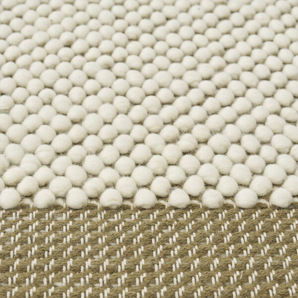 Muuto Pebble rug brown green detail image