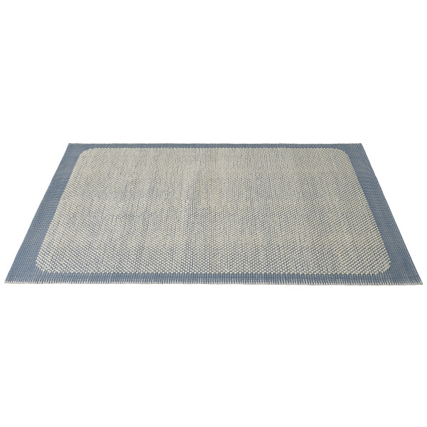 Muuto Pebble rug 200x300 pale blue angle kuva