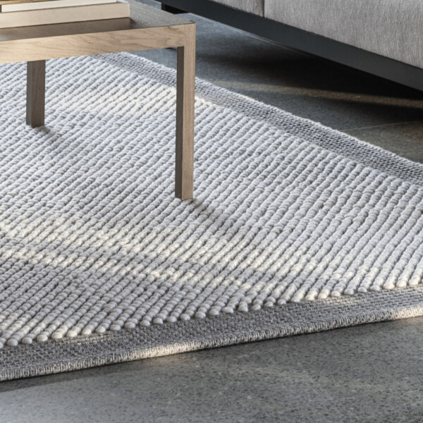 Muuto Pebble rug light grey close kuva