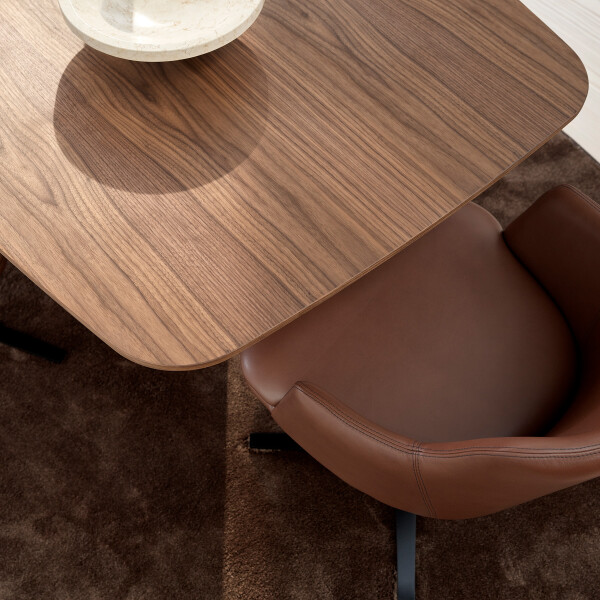 Skovby 117 walnut oiled edge image