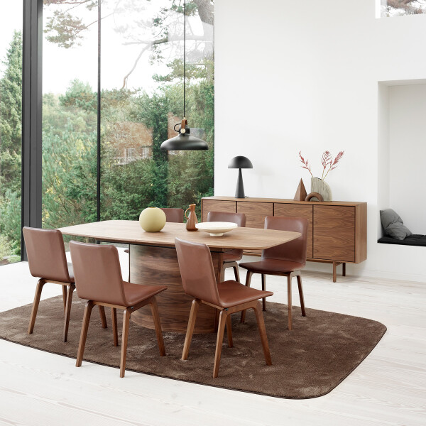 Skovby 117 walnut oiled lifestyle image