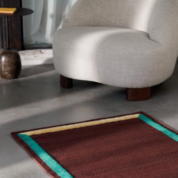 Tradition Framed AP1314 plum kuva