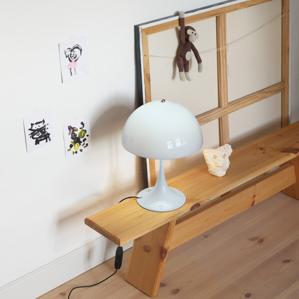 Louis Poulsen Panthella 250 Opal Pale Blue kuva