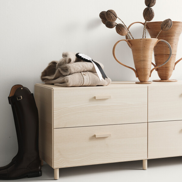 String Relief Ash Wide kuva