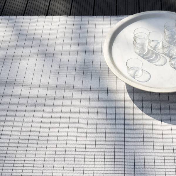 Woodnotes Line pearl grey graphite kuva