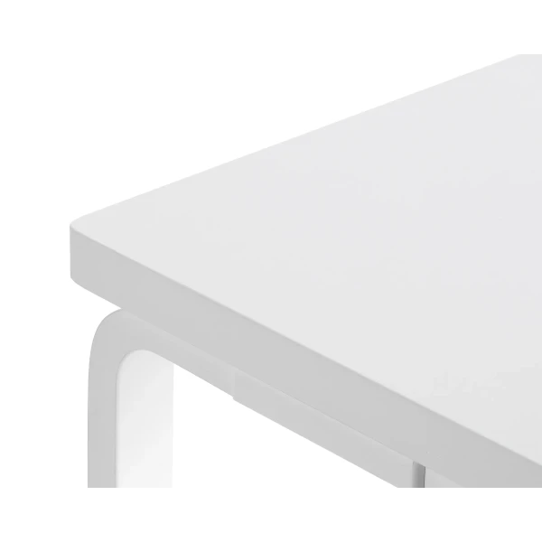 Bench 153 solid top white lacquer close up kuva