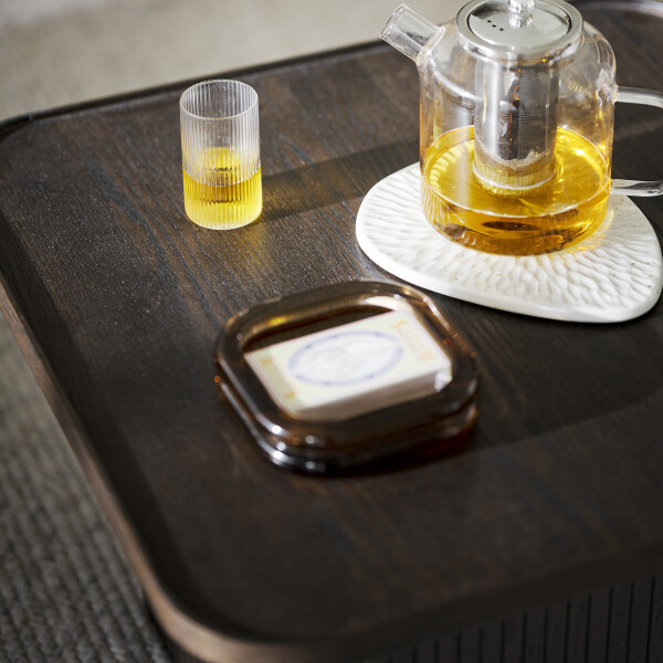 Rowico Sullivan coffee table brown oak kuva