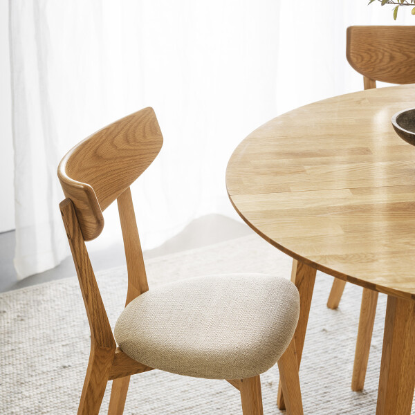 Rowico Filippa round oak close kuva