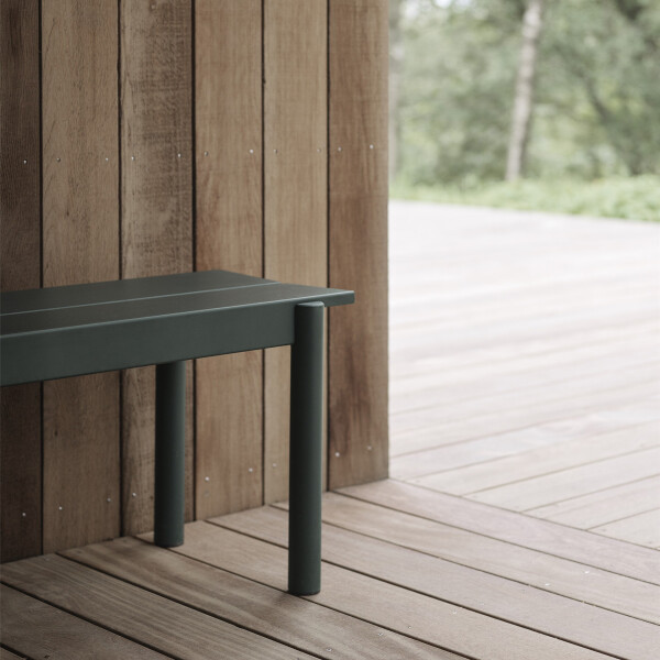 Muuto Linear steel bench dark green close image