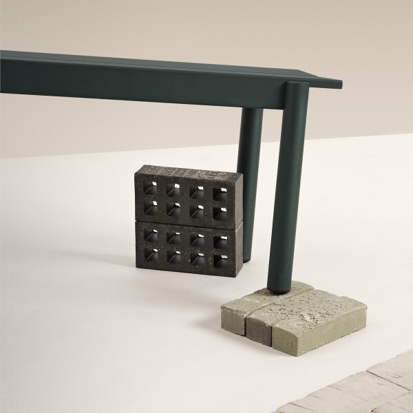Muuto Linear steel bench dark green concept image