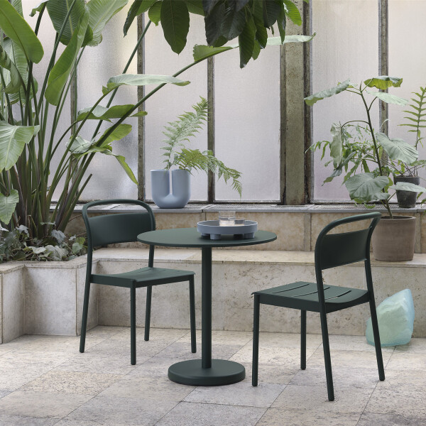 Muuto linear steel side chair cafe table 70 dark green kuva