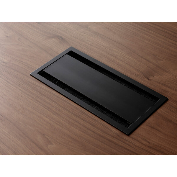 Pavilion AV18 Cable management Black Detail image