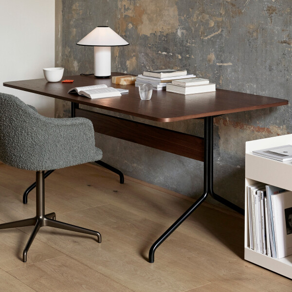 Pavilion AV18 Interior Lacquered Walnut w. Black image