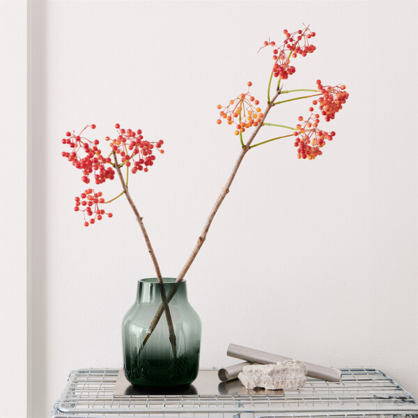 Muuto Holiday 2023 Silent Vase 15 Dark Green image