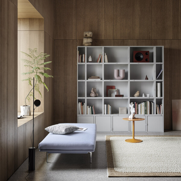 Muuto Kink Vase Lilac Shelf image