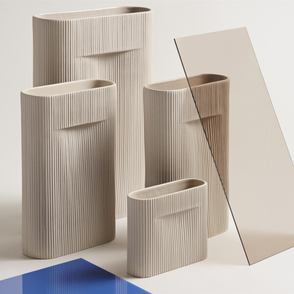 Muuto Ridge vase family beige concept image