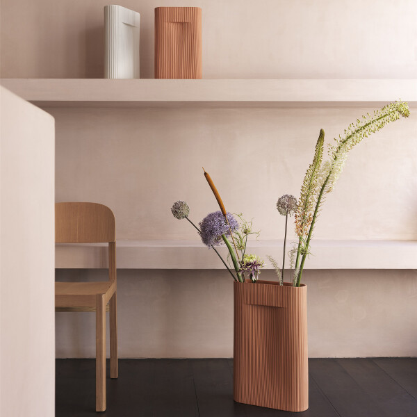 Muuto Ridge vase terracotta 48 image