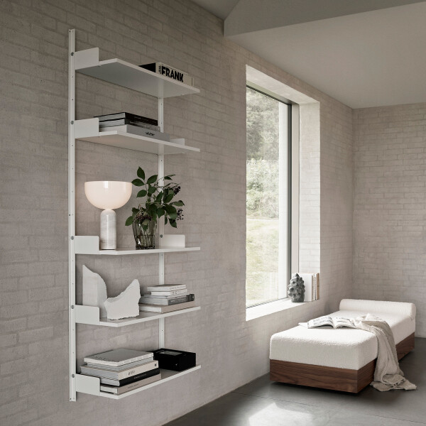 New Works Kizu Table Lamp White Marble Large on Interior kuva