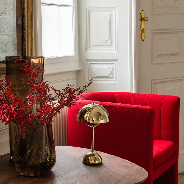 ATD Lamp Flowerpot VP9 Brass Interior image