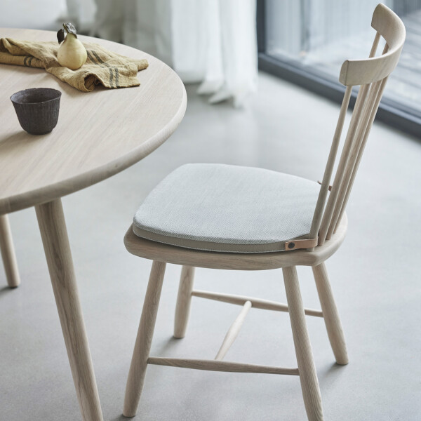 Stolab Lilla Aland chair Lilla Aland light beige seat cushion kuva