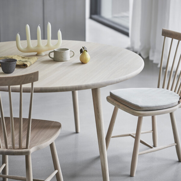 Stolab Lilla Aland chair Lilla Aland seat cushion light beige Miss Tailor Table kuva