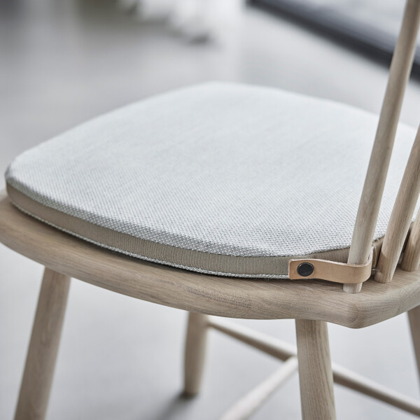 Stolab Lilla Aland chair Lilla Aland seat cushion light beige kuva