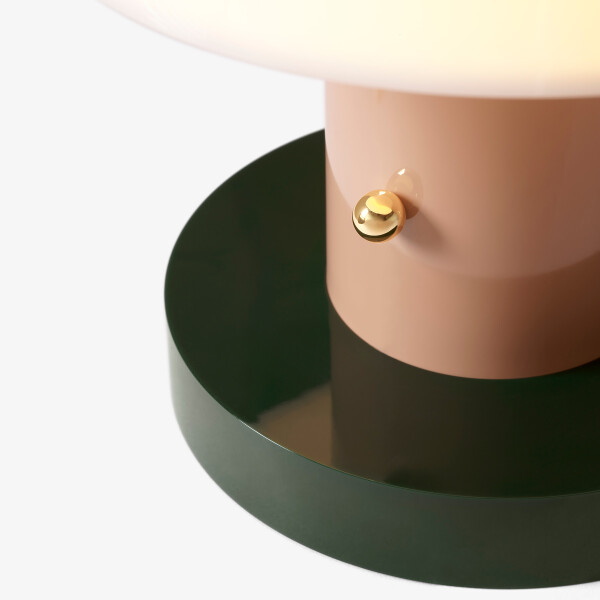 Setago JH27 closeup Nude amp Forest kuva