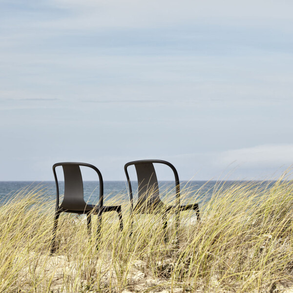 3346924 Belleville Armchair v fullbleed 1440x kuva