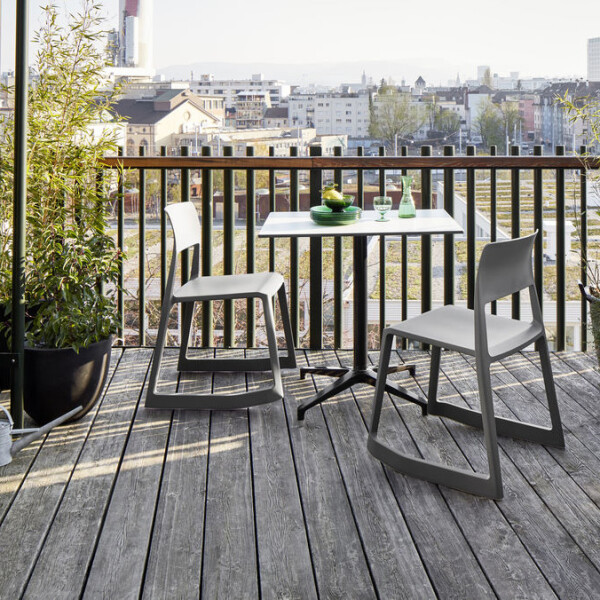 4808686 TipTon RE Belleville Table Bistro v fullbleed 1440x image