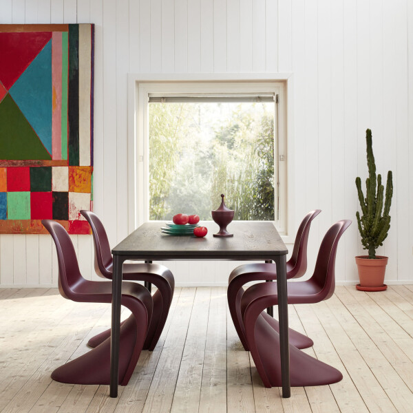 4812189 Plate Dining Table Panton v fullbleed 1440x kuva