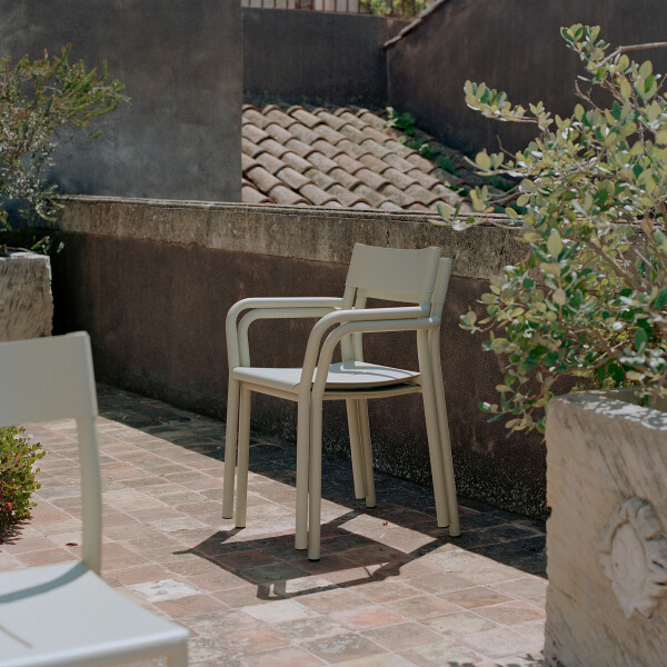 New Works May Armchair Light Grey 316 06 image