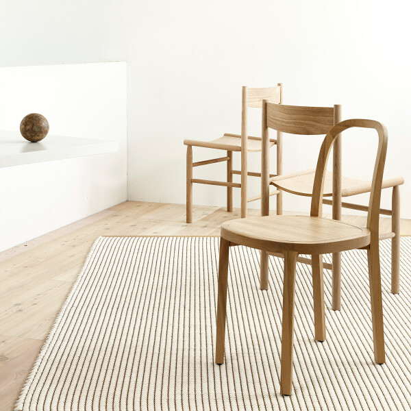 Duetto 1 17101001 col  natural white hand woven cotton paper yarn rug woodnotes kuva