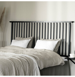 Rowico RIGGINS sängynpääty, musta tammi kuva