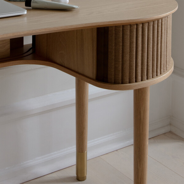 UMAGE lifestyle Audacious desk oak sugar brown 3 image