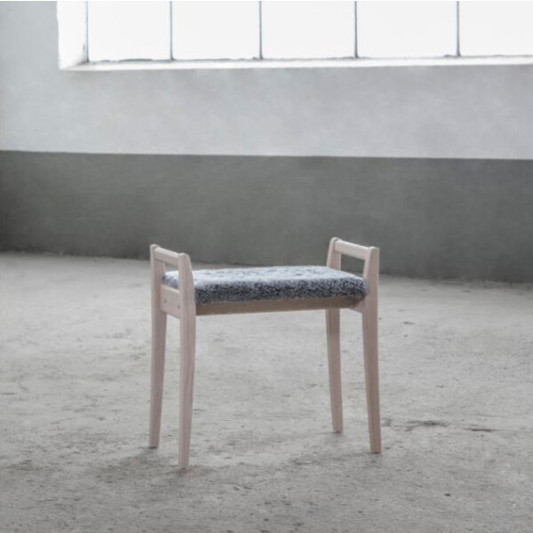 Oscarssons Mobel Meja pall vitoljad image