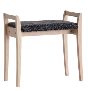 Oscarssons Möbel MEJA jakkara, valkoöljytty tammi/tummanharmaa lampaantalja tai -jäljitelmä kuva