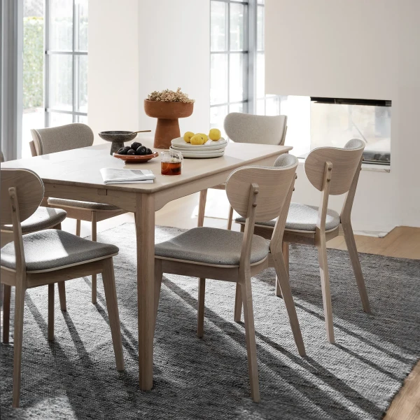 Rowico Markham dining table in whitewash oak Kato chair whitewash oak grey beige Donegal 01 kuva