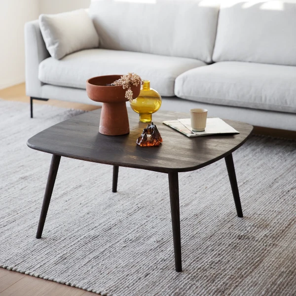 128017 Rowico Tompkins coffee table square brown oak 01 kuva