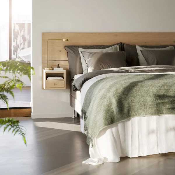 Whitmore   120765 06 image