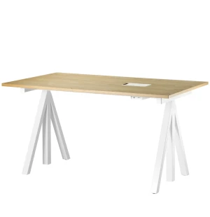 String WORKS kirjoituspöytä 140 cm, tammi kuva