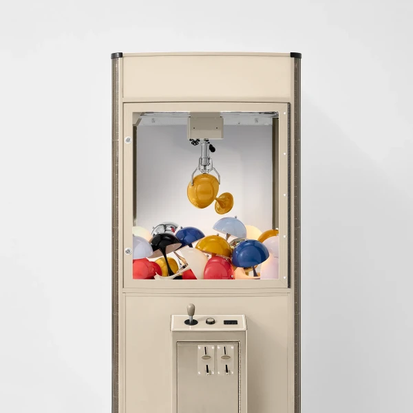 AW24 Panthella 160 Portable Yellow Clawmachine image