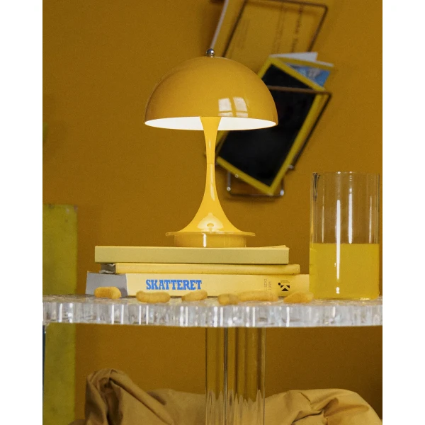 AW24 PanthellaV3 Yellow 03 image