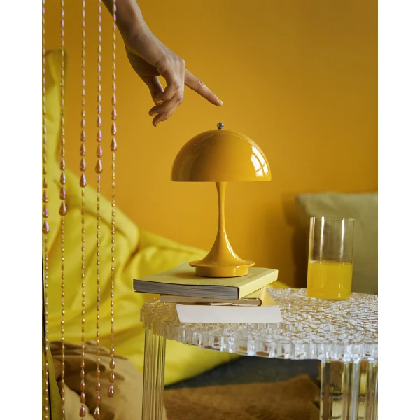 AW24 PanthellaV3 Yellow 05 image