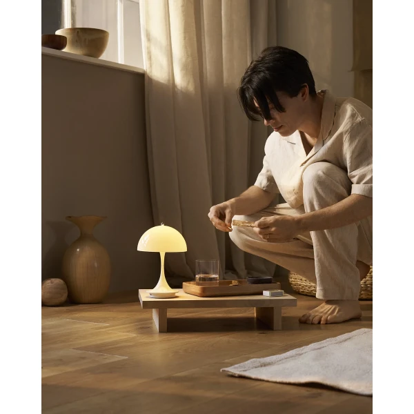 AW24 PanthellaV3 Beige 01 Step 2 image